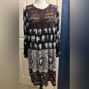 Bohemian Black and White Long Sleeve Dress